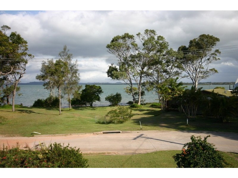 3 Coorong Street, Macleay Island QLD 4184