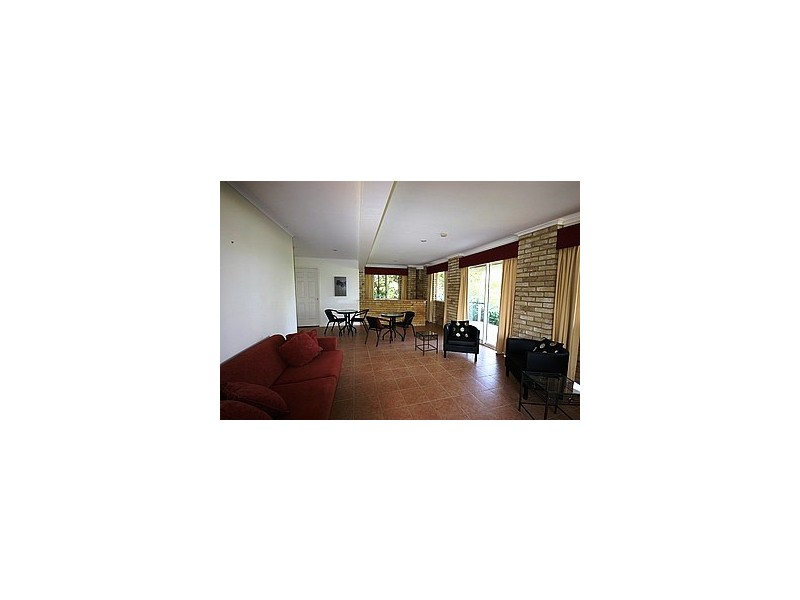 3 Coorong Street, Macleay Island QLD 4184