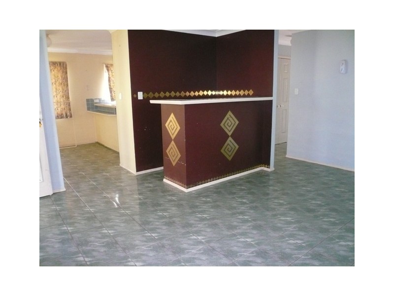 9 Michael Street, Macleay Island QLD 4184