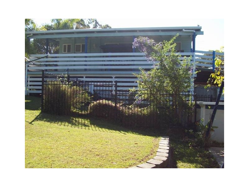 22 Ashton Street, Macleay Island QLD 4184