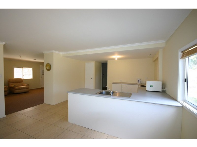 138-140 High Central Road, Macleay Island QLD 4184