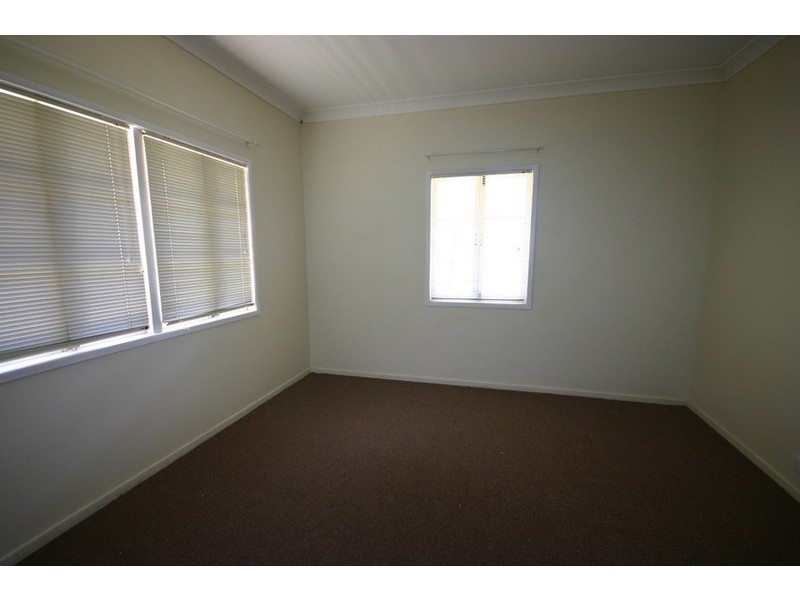 138-140 High Central Road, Macleay Island QLD 4184
