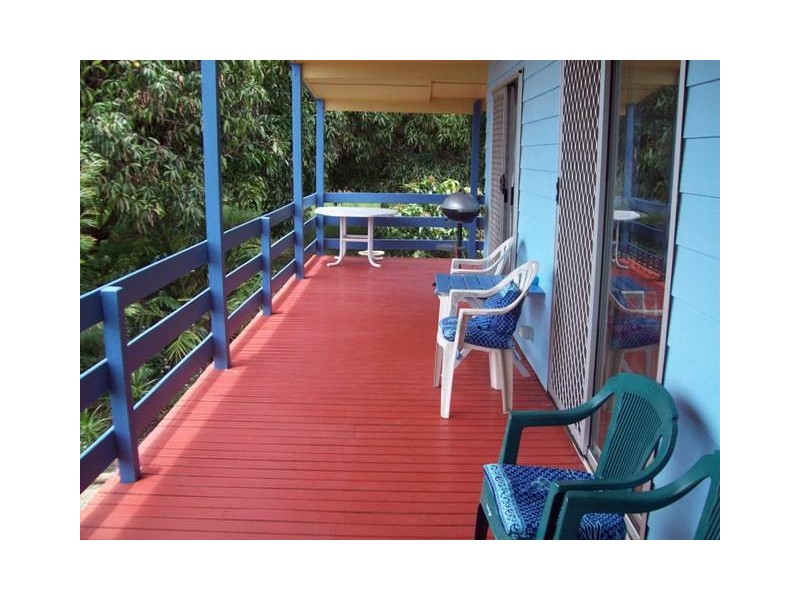 2 Quail Place, Macleay Island QLD 4184