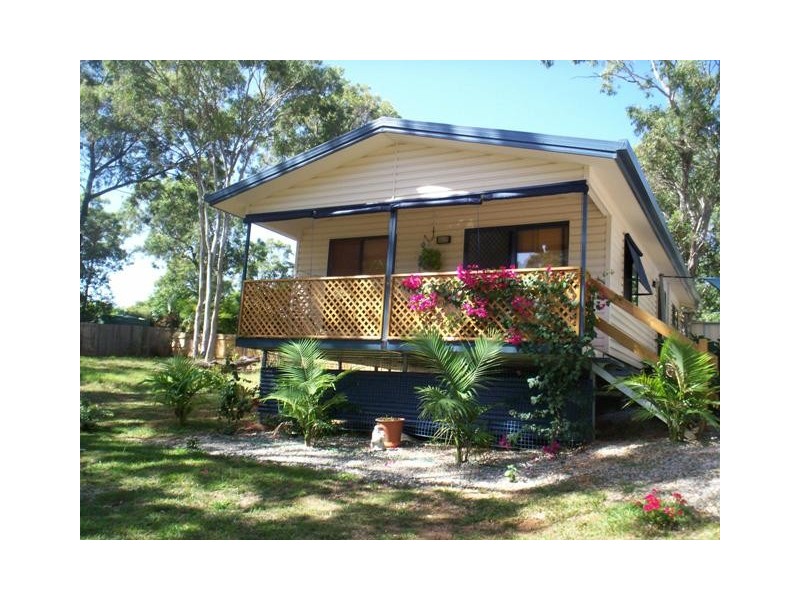 7 Lenard Street, Lamb Island QLD 4184