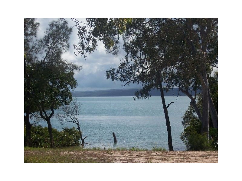 28 Jan Street, Macleay Island QLD 4184