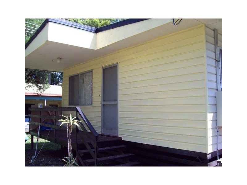 9 Dalpura Street, Macleay Island QLD 4184