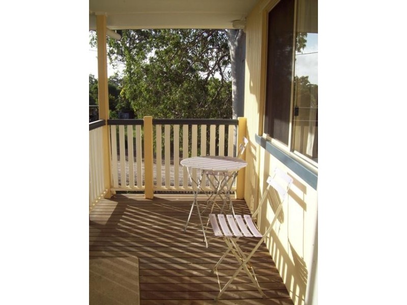 54 Scotts Road, Macleay Island QLD 4184