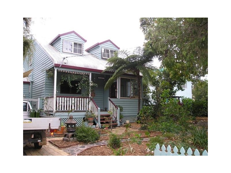 17 Coondooroopa Drive, Macleay Island QLD 4184