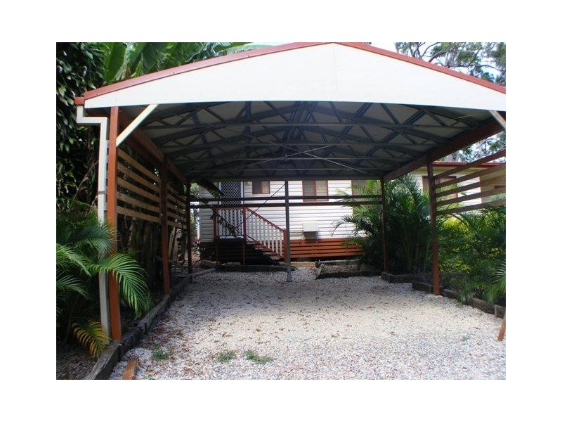 132 Western Road, Macleay Island QLD 4184