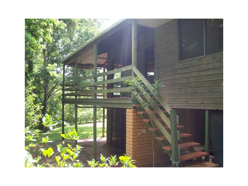 44 Blue Waters Crescent, Macleay Island QLD 4184