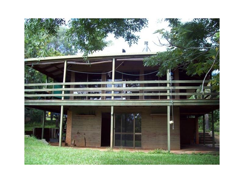 44 Blue Waters Crescent, Macleay Island QLD 4184