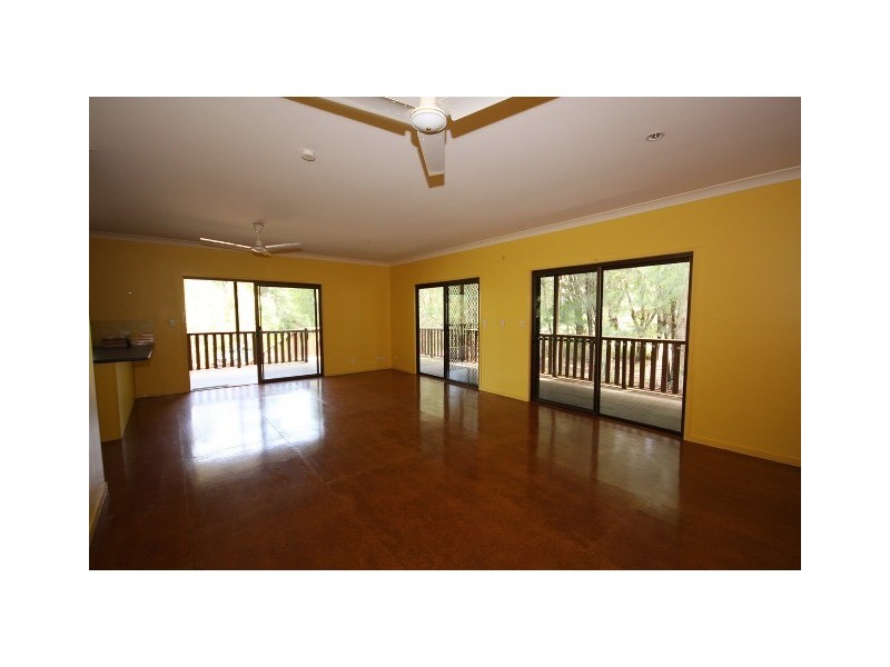 40 Piccaninny Street, Macleay Island QLD 4184