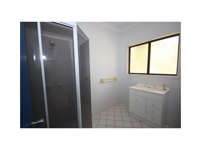 40 Piccaninny Street, Macleay Island QLD 4184