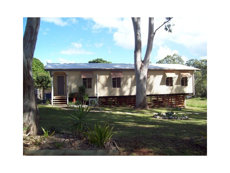 78 Hastings Terrace, Macleay Island QLD 4184
