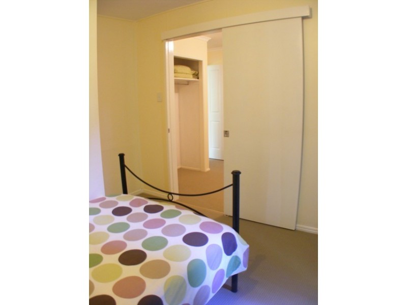 9 Aruma, Macleay Island QLD 4184