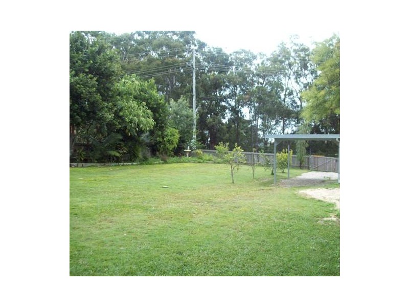 62 High Central Road, Macleay Island QLD 4184