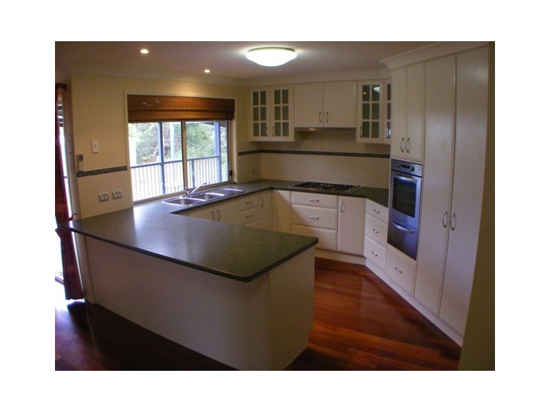 5 Arthur Street, Macleay Island QLD 4184