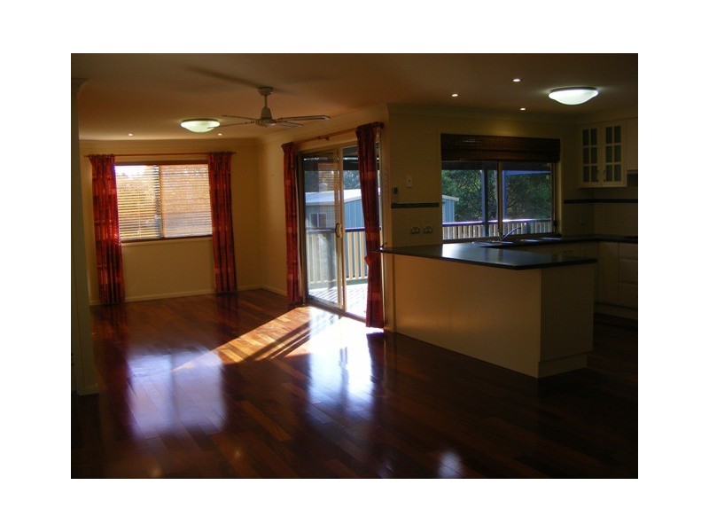 5 Arthur Street, Macleay Island QLD 4184