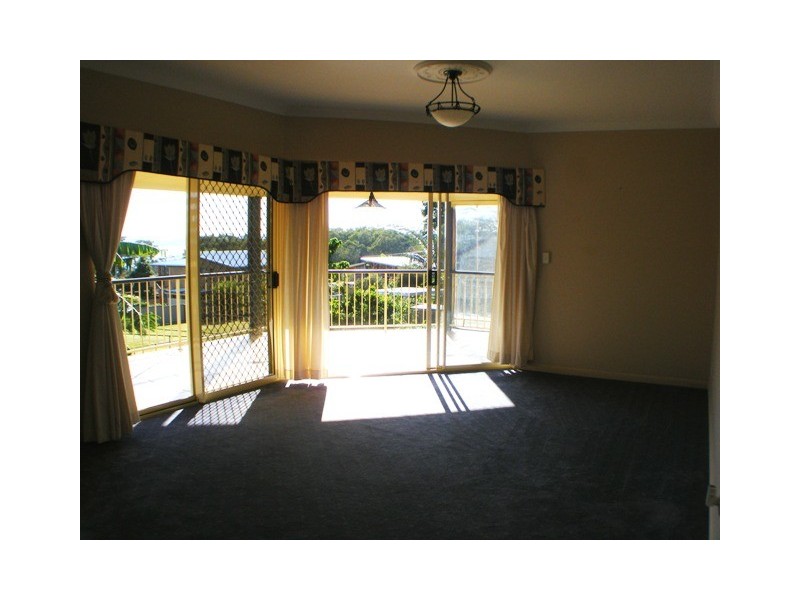 33 Cavendish Road, Russell Island QLD 4184