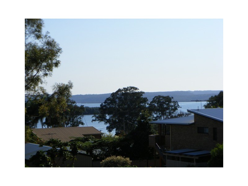 33 Cavendish Road, Russell Island QLD 4184