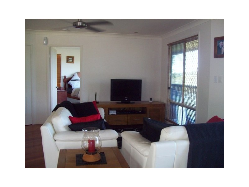 6 Timothy, Macleay Island QLD 4184