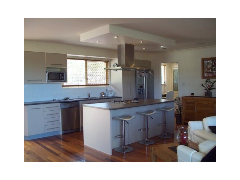 6 Timothy, Macleay Island QLD 4184