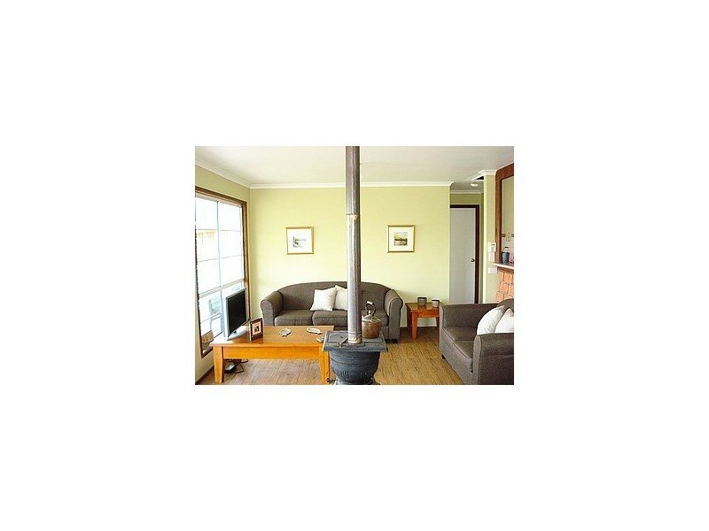 38 Goodsell Crescent, Lamb Island QLD 4184