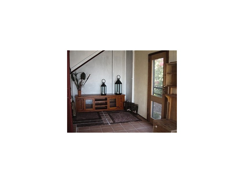 38 Goodsell Crescent, Lamb Island QLD 4184