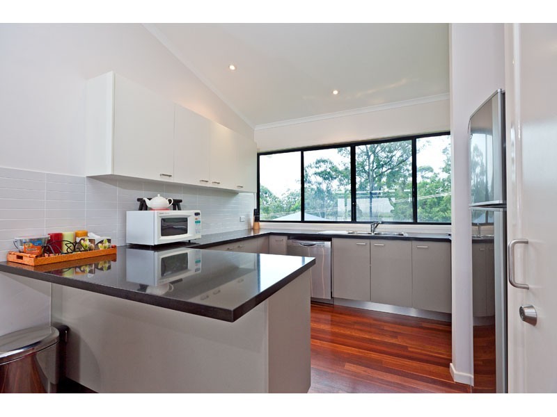 136 Western Road, Macleay Island QLD 4184