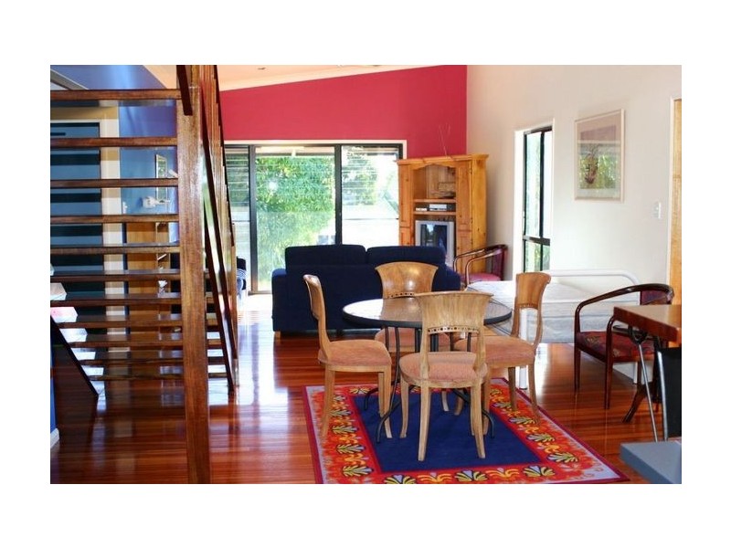 4 Quail Place, Macleay Island QLD 4184