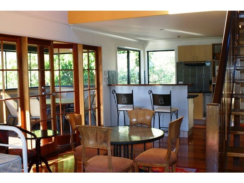 4 Quail Place, Macleay Island QLD 4184