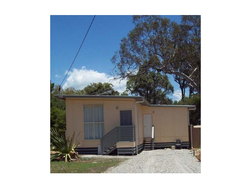 45 Camena Street, Macleay Island QLD 4184