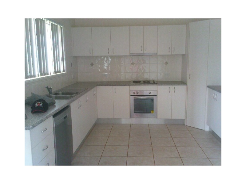 23 Lonicera Street, Macleay Island QLD 4184