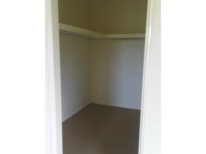 23 Lonicera Street, Macleay Island QLD 4184