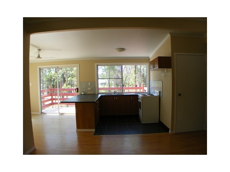 163 High Central Road, Macleay Island QLD 4184