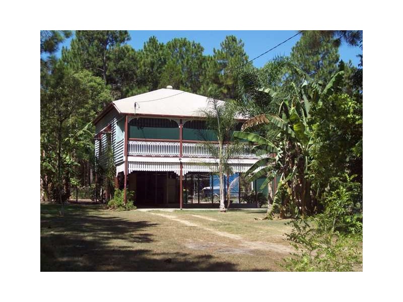 26 Arthur Street, Macleay Island QLD 4184