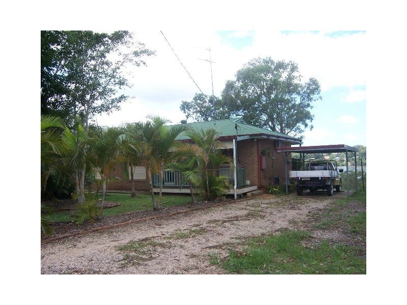 6 Cowes Road, Macleay Island QLD 4184