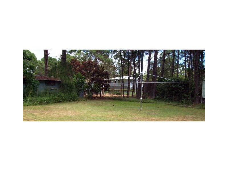 169 High Central Road, Macleay Island QLD 4184