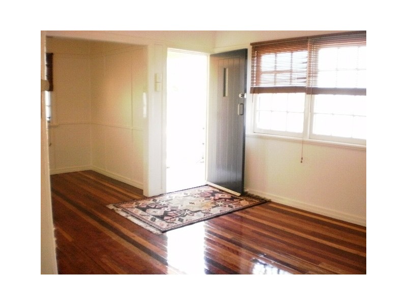 3 JUNE PARADE, Lamb Island QLD 4184