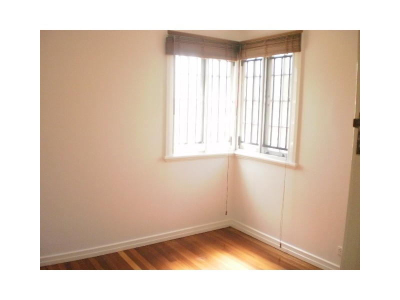 3 JUNE PARADE, Lamb Island QLD 4184