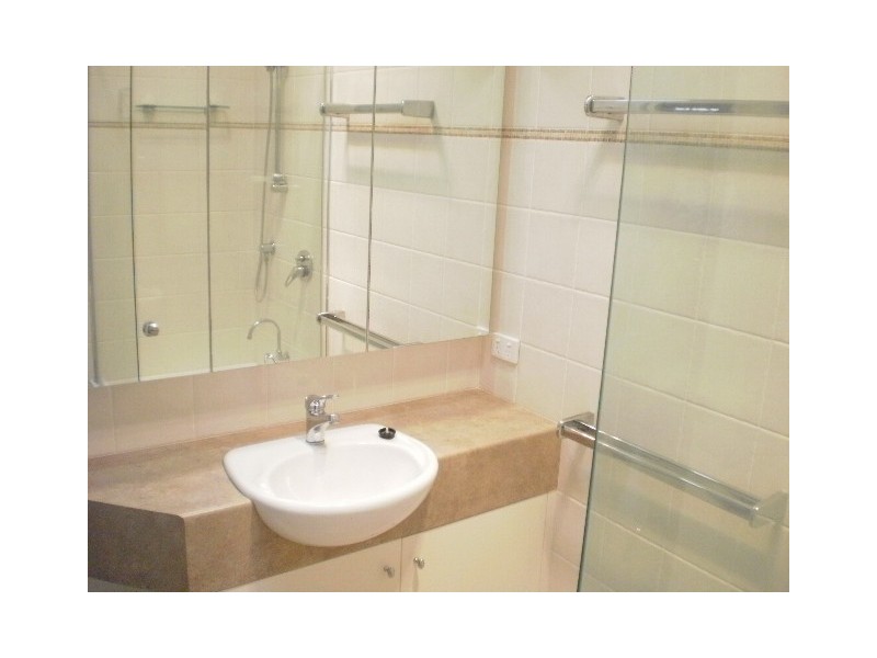 3 JUNE PARADE, Lamb Island QLD 4184