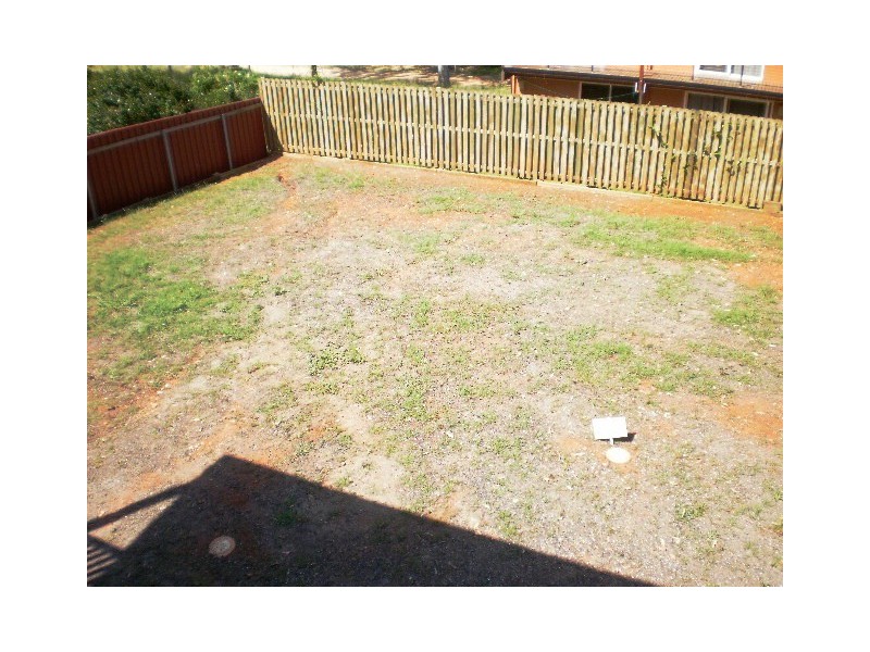 3 JUNE PARADE, Lamb Island QLD 4184