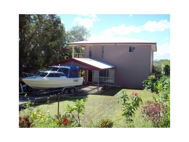58-60 Timothy Street, Macleay Island QLD 4184