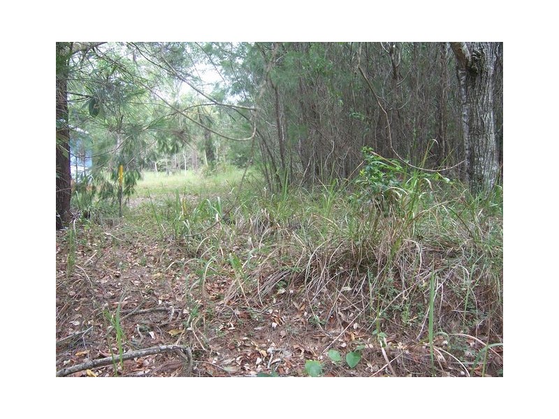 42 Hastings Tce, Macleay Island QLD 4184