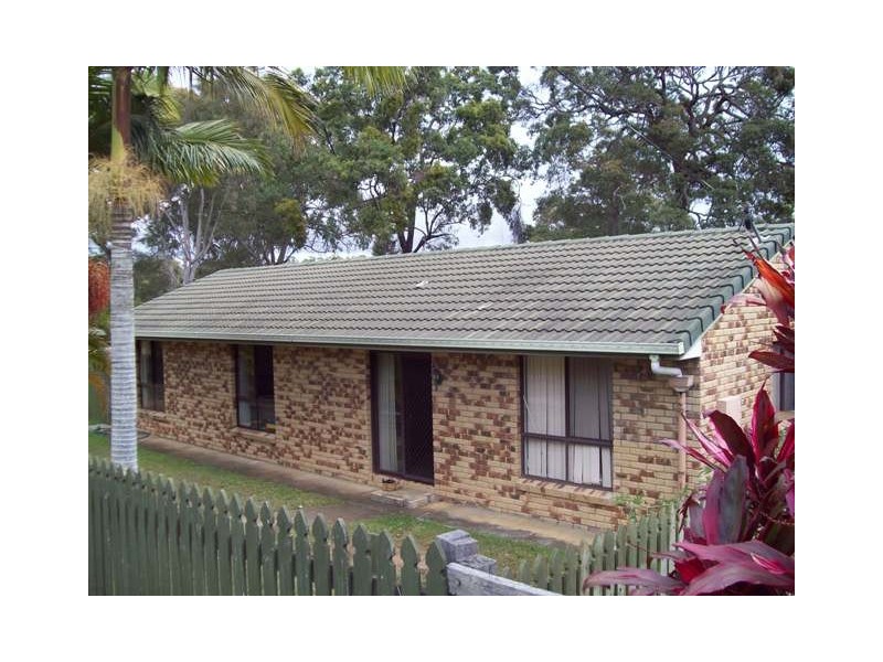 1 Undine Street, Macleay Island QLD 4184