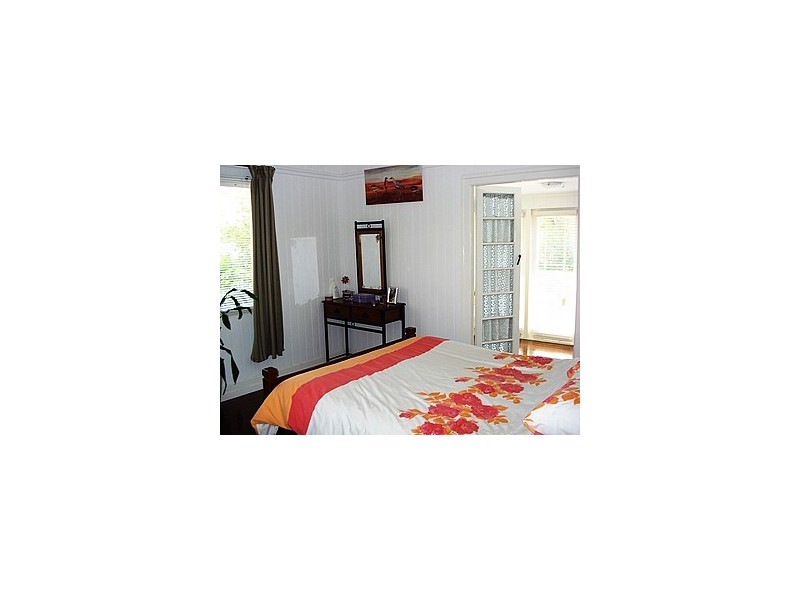 9 Kalara Street, Macleay Island QLD 4184