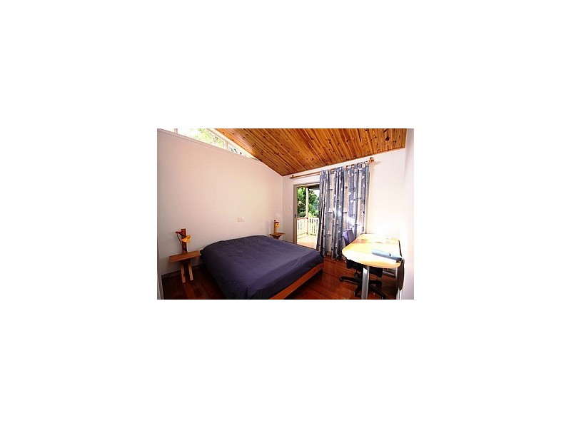 8 Kalara Street, Macleay Island QLD 4184