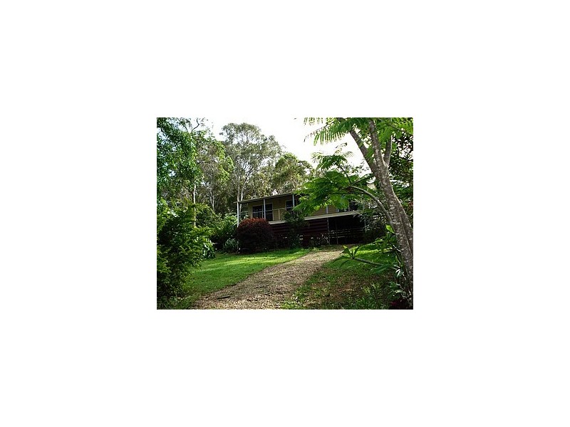 60 Perulpa Drive, Lamb Island QLD 4184