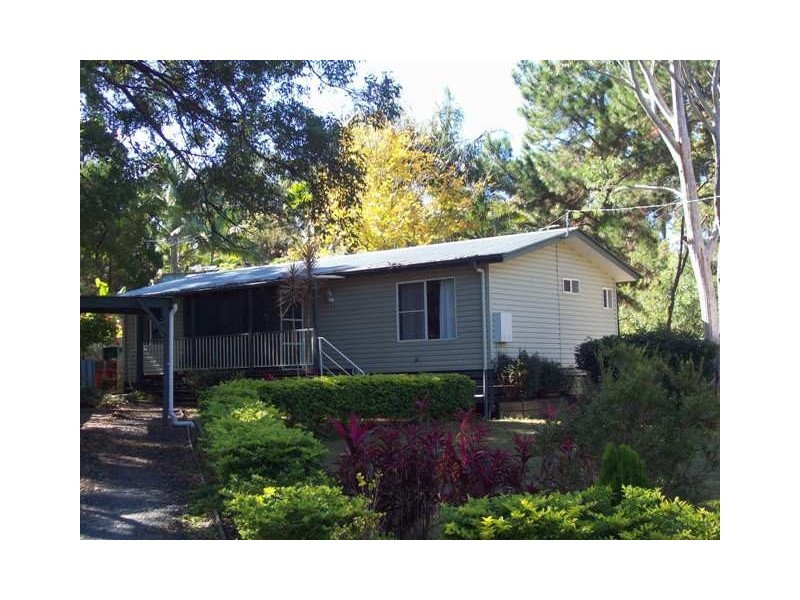 26 Alexander Street, Macleay Island QLD 4184