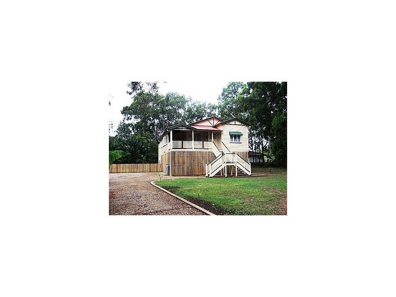 17 Pecan Street, Macleay Island QLD 4184